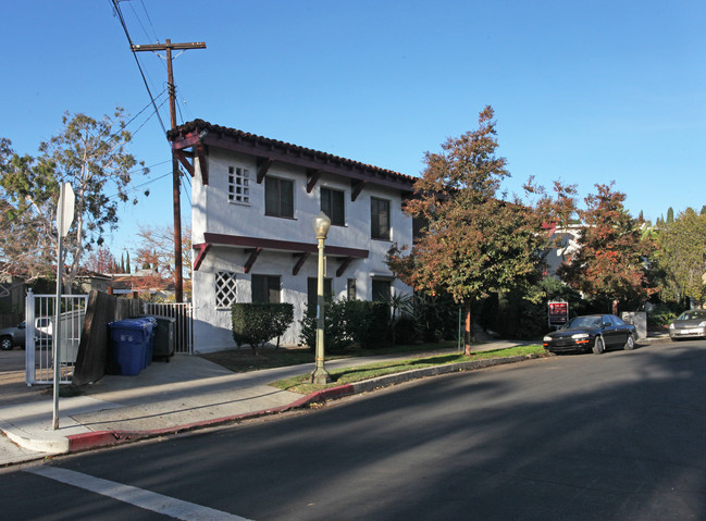 1917 Palmerston Pl in Los Angeles, CA - Building Photo - Building Photo