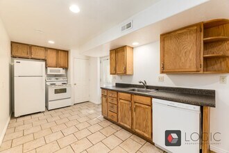 5068 Murray Blvd, Unit Downstairs in Murray, UT - Building Photo - Building Photo