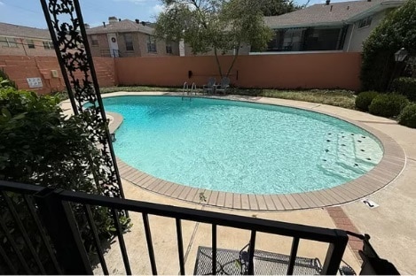 property at 8618 Baltimore Dr