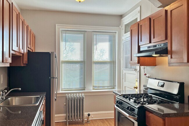 1151-1153 S. Oak Park Ave. 