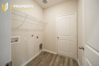 1817 Dahlia Way in Princeton, TX - Building Photo - Building Photo