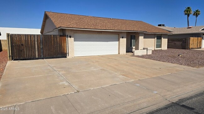 15608 N 58th Ave in Glendale, AZ - Building Photo - Building Photo