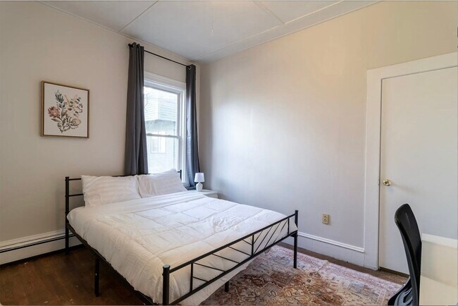 property at 4a Sherman St