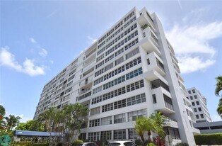 1160 N Federal Hwy in Fort Lauderdale, FL - Building Photo
