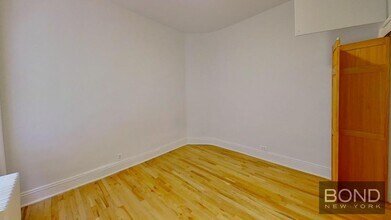 230-232 Thompson St in New York, NY - Building Photo - Building Photo