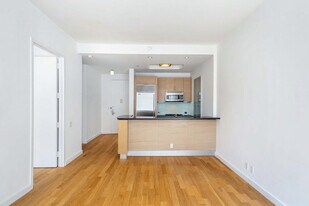 325 5th Ave in New York, NY - Building Photo