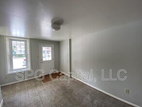 239 E King St in Shippensburg, PA - Building Photo - Building Photo