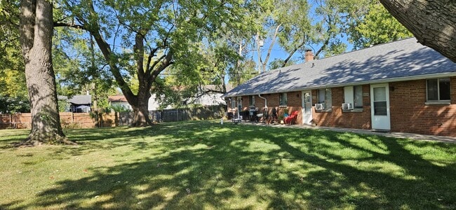 property at 1434 N Campbell Ave