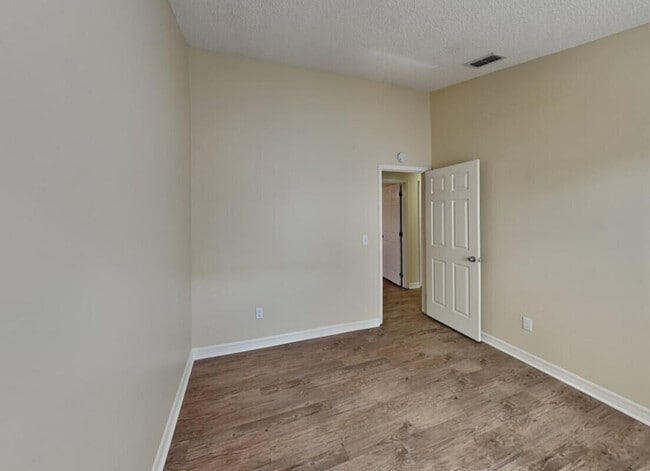 3651 SW Voyager St in Port St. Lucie, FL - Building Photo - Building Photo