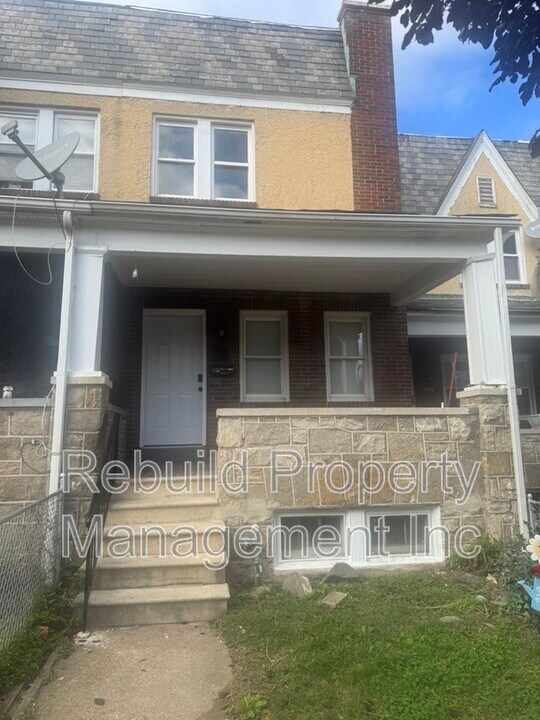 3706 Gelston Dr in Baltimore, MD - Foto de edificio