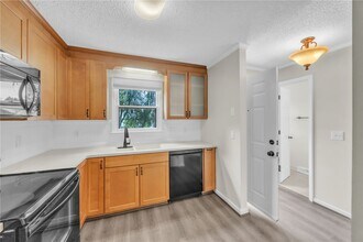 103 Sunningdale Ct in Easley, SC - Building Photo - Building Photo