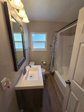 4370 Harmon Rd in El Sobrante, CA - Building Photo - Building Photo