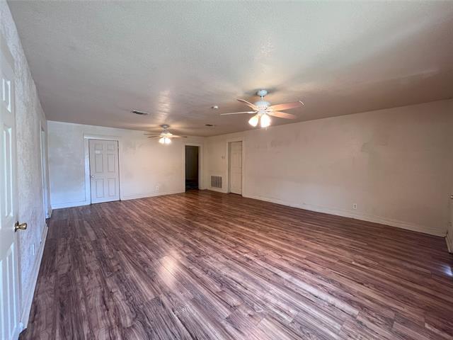 317 Ritchey St in Gainesville, TX - Building Photo - Building Photo