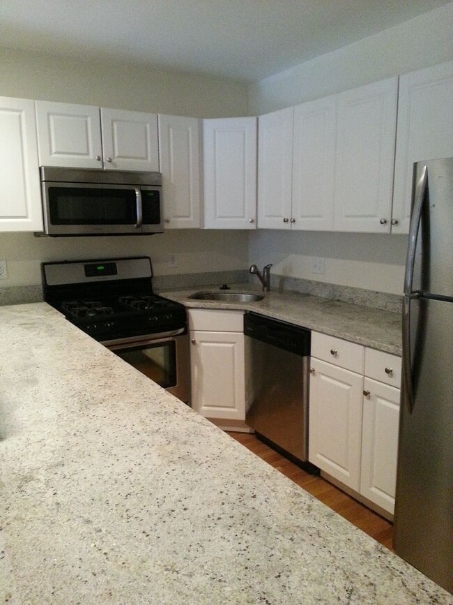 property at 72 Egmont St