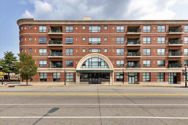 1 Orient Way, Unit 211 in Rutherford, NJ - Building Photo - Building Photo