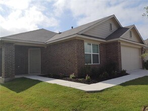 15109 Custis Ln in Austin, TX - Building Photo - Building Photo