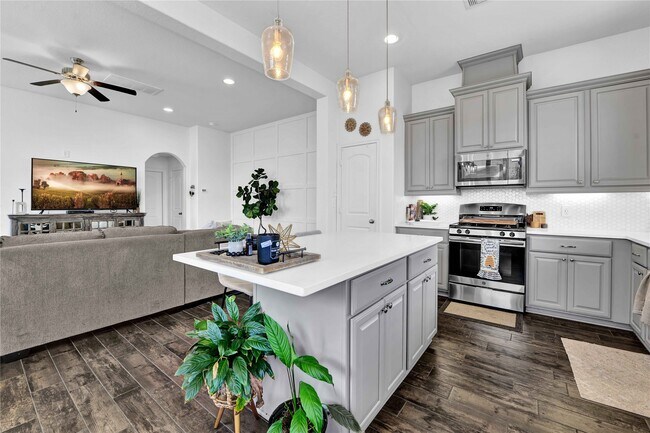 property at 25326 Fallen Acorn Ct