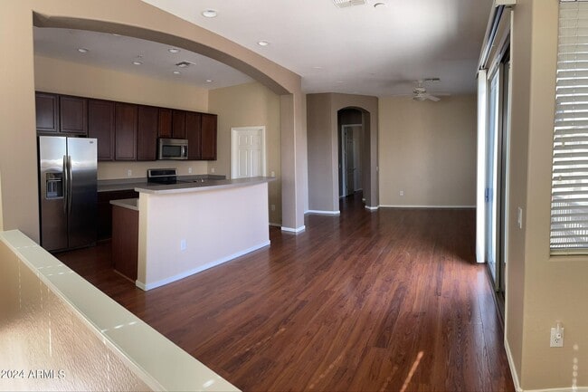 15240 N 142nd Ave in Surprise, AZ - Building Photo - Building Photo