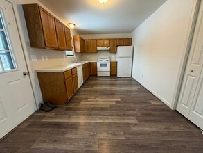 801 S 15th St in St Clair, MI - Building Photo - Building Photo