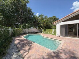 2538 Windsor Way Ct in Wellington, FL - Building Photo
