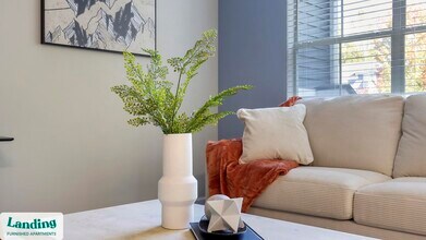 100 Peyton Pl SW, Unit 5004 in Atlanta, GA - Building Photo - Building Photo