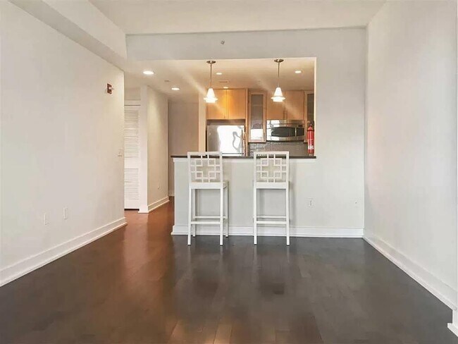 3312 Hudson Ave in Union City, NJ - Building Photo - Building Photo