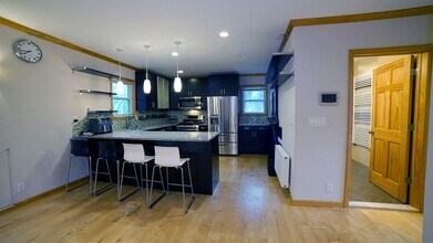 59 Oak St in Floral Park, NY - Building Photo - Building Photo