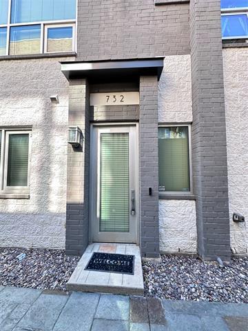 732 Cannen John Ln in Dallas, TX - Building Photo