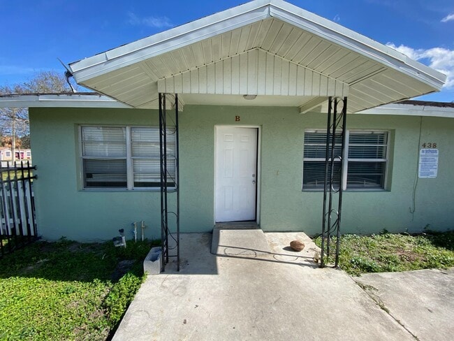 property at 438 N 22nd St