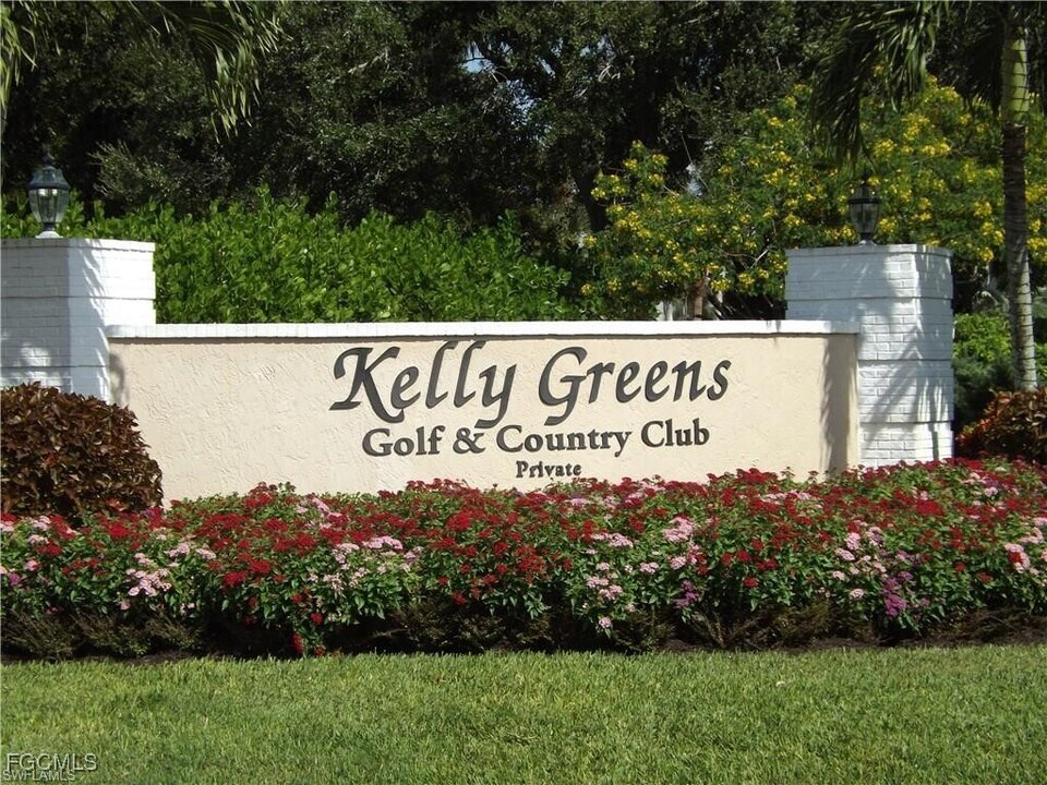 12191 Kelly Sands Way in Ft. Myers, FL - Building Photo