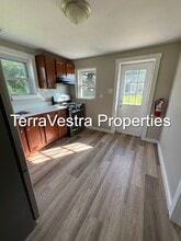 205 Peace Ln in Glassboro, NJ - Building Photo - Building Photo