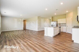 333 San Vito Wy in Euharlee, GA - Building Photo - Building Photo