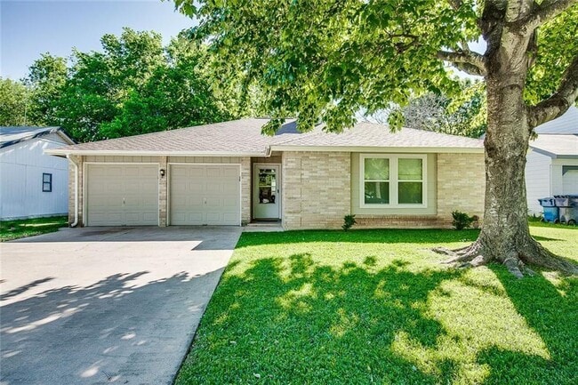 property at 10506 School House Ln