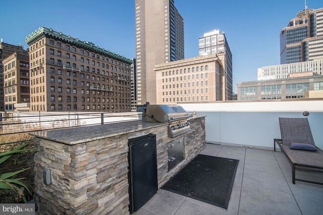property at 1125 Sansom St