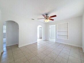 1844 27th St S in St. Petersburg, FL - Building Photo - Building Photo