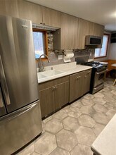 45 Oakland Ave in Woodbury, NY - Building Photo - Building Photo