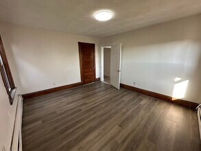 45 Louis St in Chelsea, MA - Building Photo - Building Photo