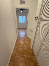 6526 Catalina Ln in Tamarac, FL - Foto de edificio - Building Photo