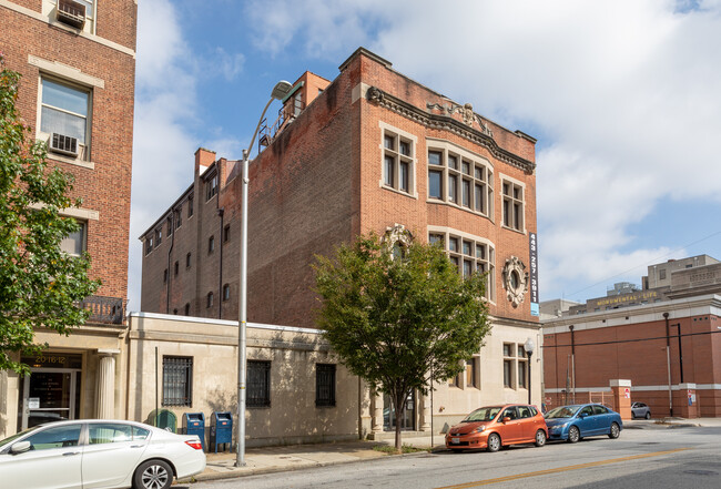 The Calvert School Apartments in Baltimore, MD - Building Photo - Building Photo