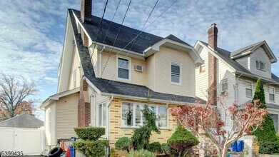 836 Livingston Rd in Elizabeth, NJ - Building Photo - Building Photo