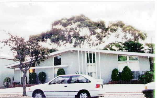 716-722 Sidonia in Ventura, CA - Foto de edificio - Building Photo