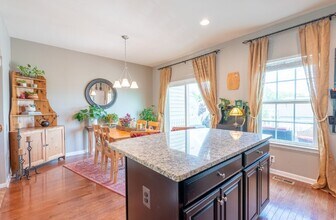 2140 Elm Tree Knoll in Charlottesville, VA - Building Photo - Building Photo