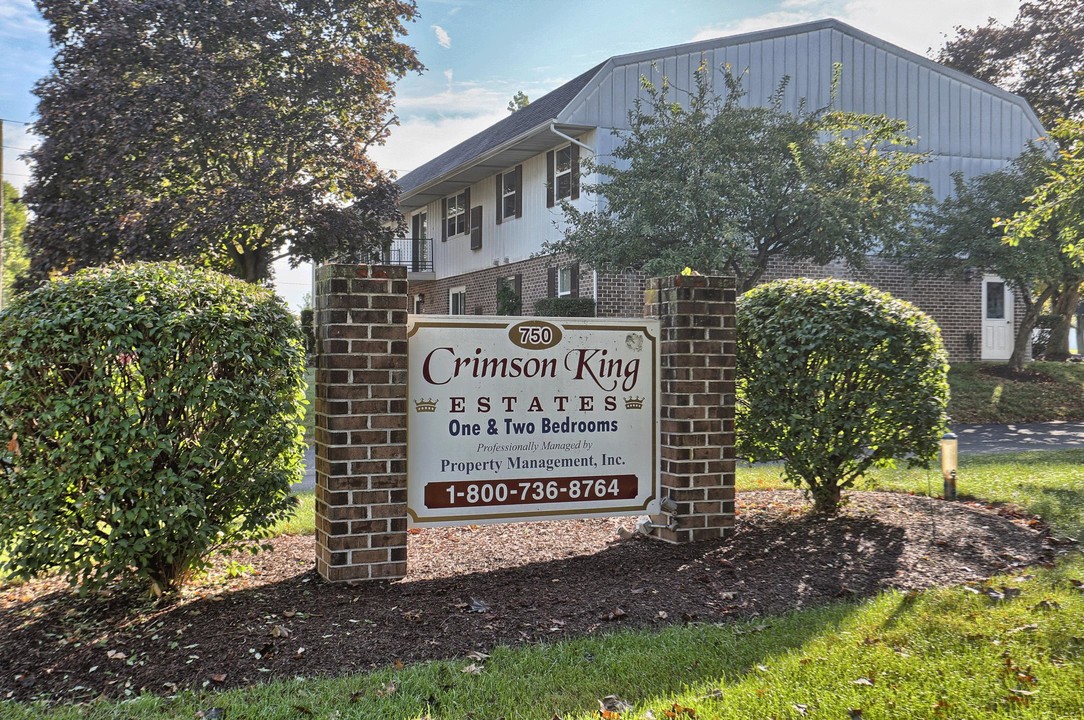 Crimson King Estates in Elizabethtown, PA - Building Photo