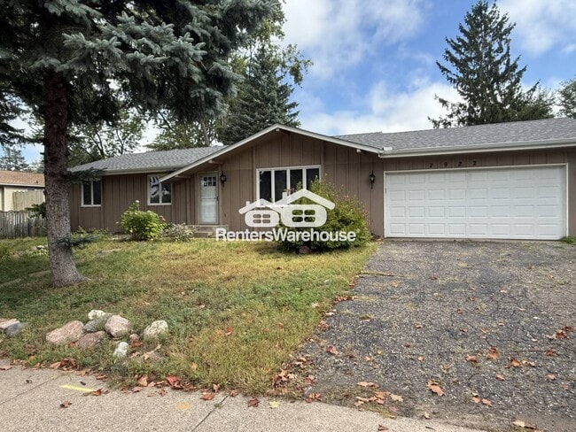 property at 2922 McKnight Rd N