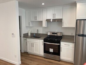 5550 Sierra Vista Ave in Los Angeles, CA - Building Photo - Building Photo