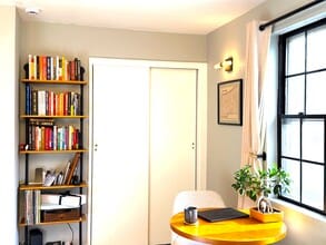 1011 Montgomery Ave, Unit R in Bryn Mawr, PA - Building Photo - Building Photo