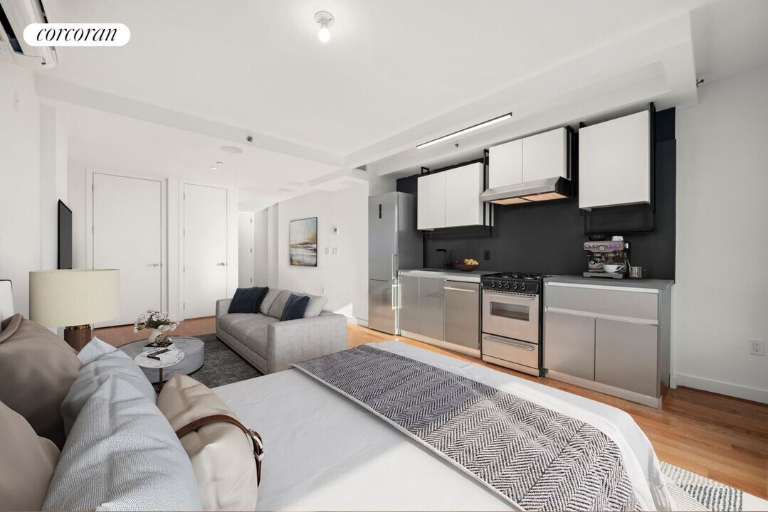54 Noll St in Brooklyn, NY - Building Photo