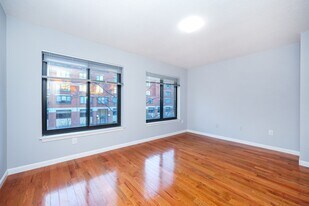 75 Brainerd Rd in Boston, MA - Building Photo