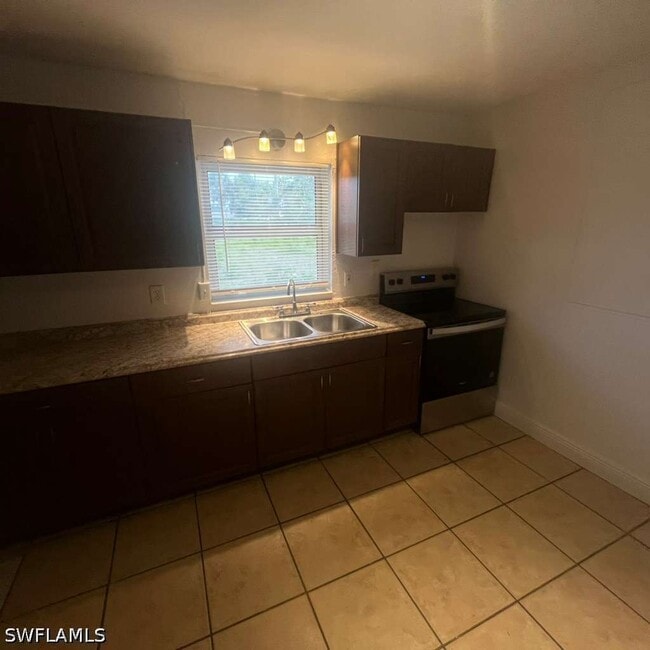 property at 1427 Markland Ave