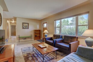 10120 W 23rd Ave in Lakewood, CO - Building Photo